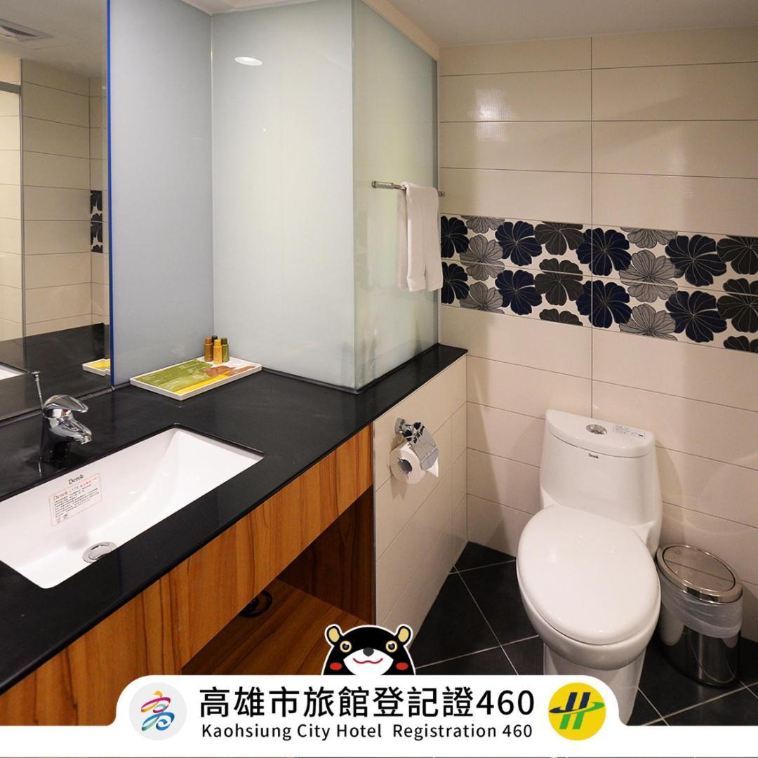 Bamboo Hotel Kaohsiung Exterior photo