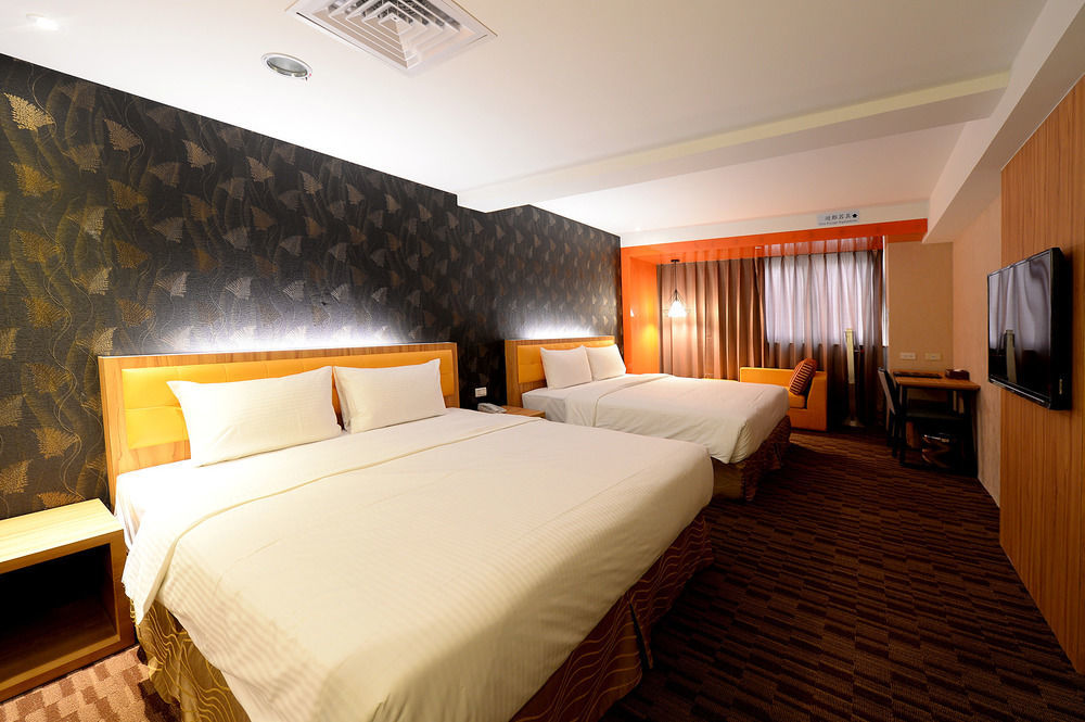 Bamboo Hotel Kaohsiung Exterior photo